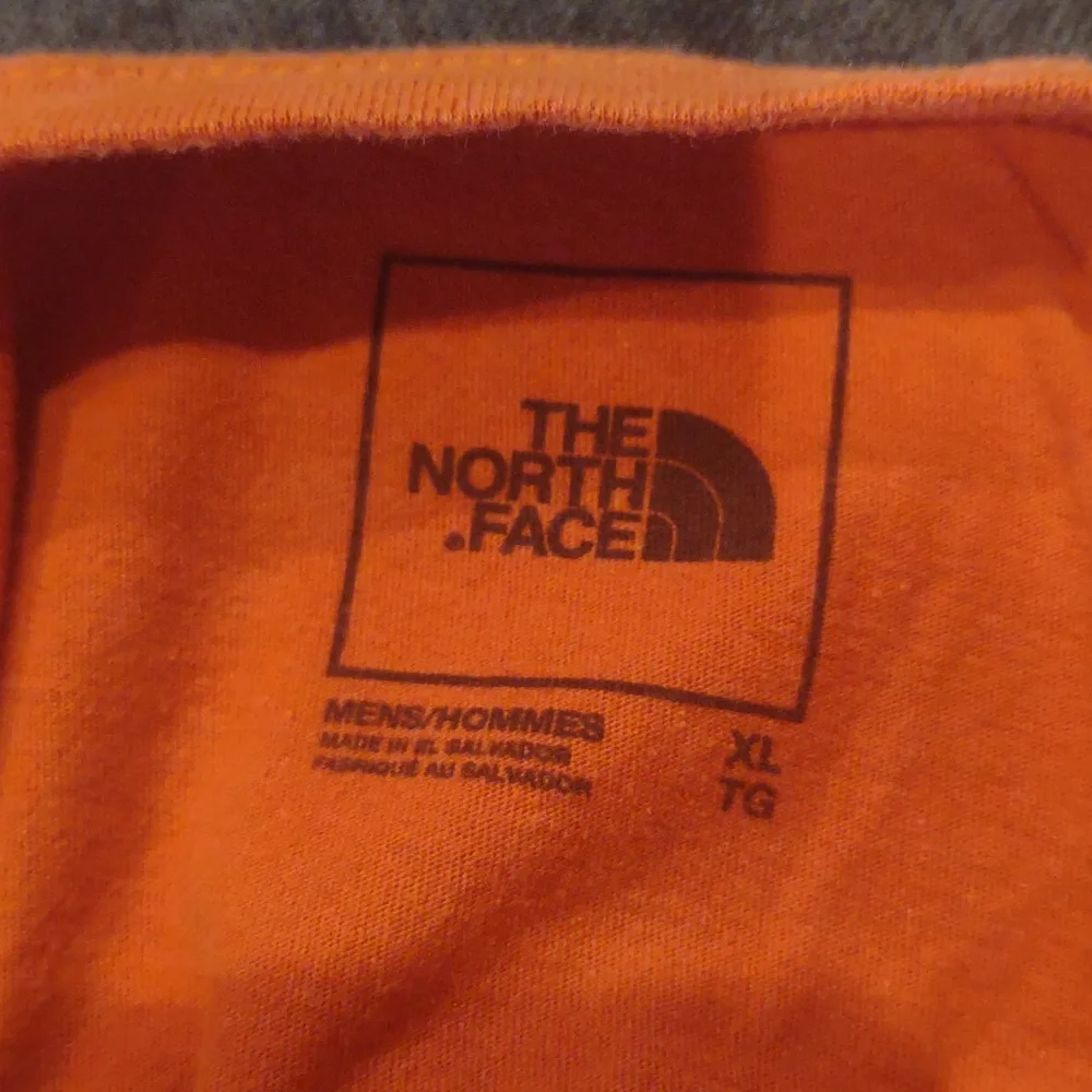 The North Face Men's‎ Xlarge Burnt Orange Short Sleeve Tee Shirt
